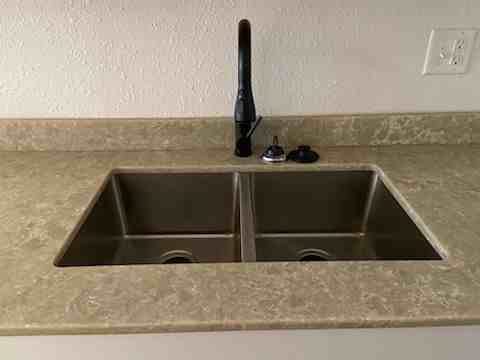 120 N 16th St #2 - Photo 2 of 10