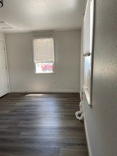 120 N 16th St #2 - Photo 3 of 10