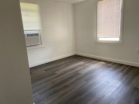 120 N 16th St #2 - Photo 5 of 10