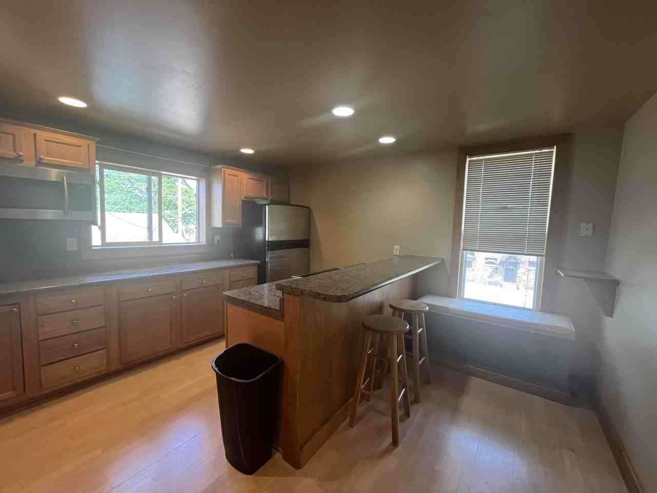 400 S 10th St #2 - Photo 7 of 19