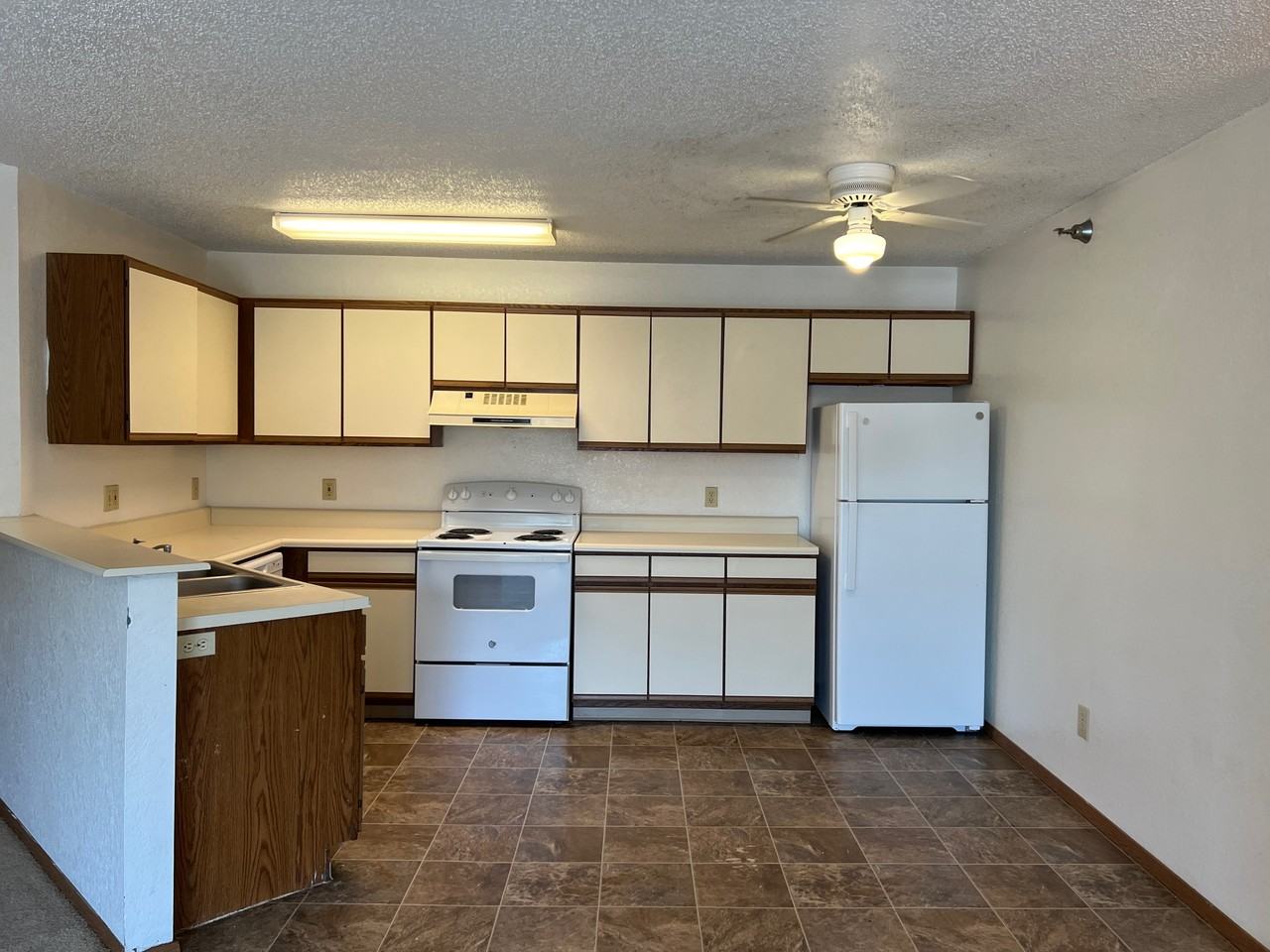 1865 Northway Dr #16 - Photo 5 of 12