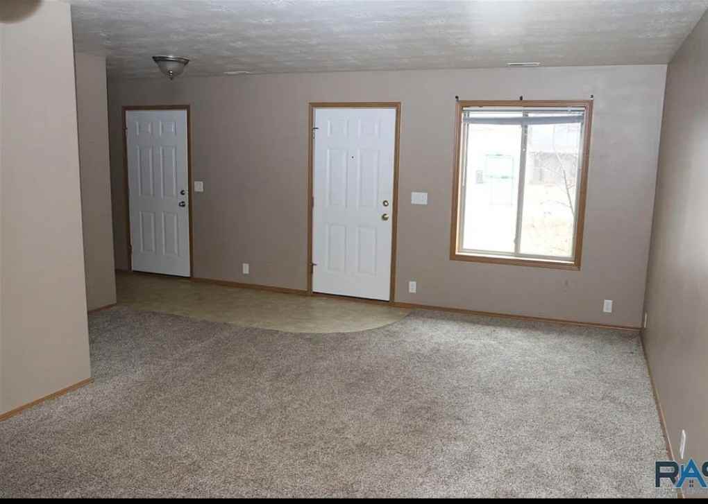 204 Emmett Trl #NA - Photo 6 of 16