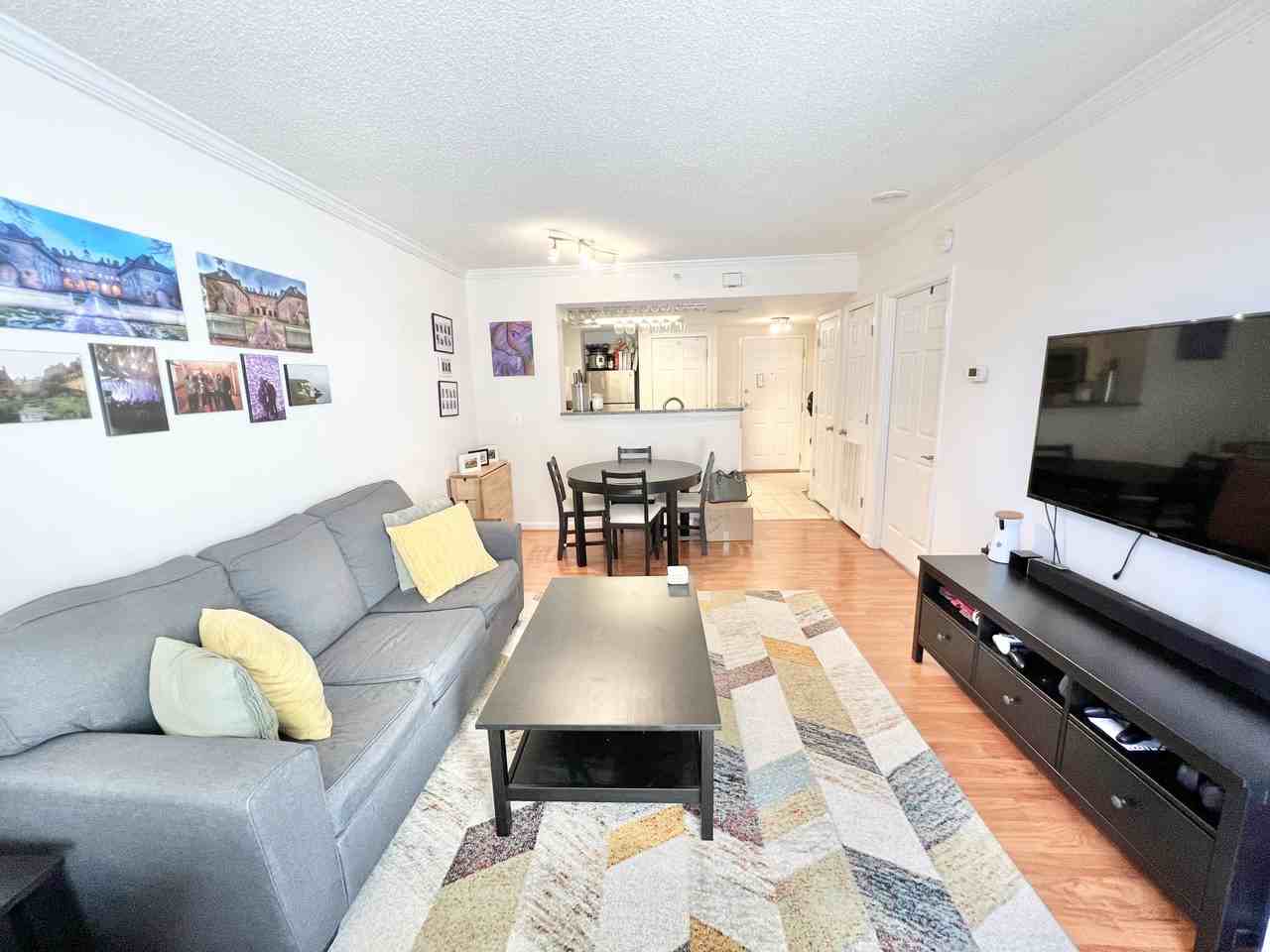 3830 9th St N #105W - Photo 2 of 32