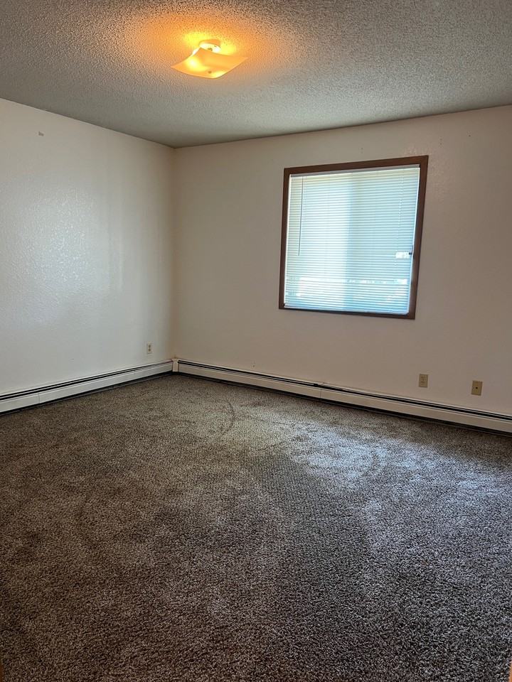 1866 Lee Blvd #17 - Photo 4 of 10