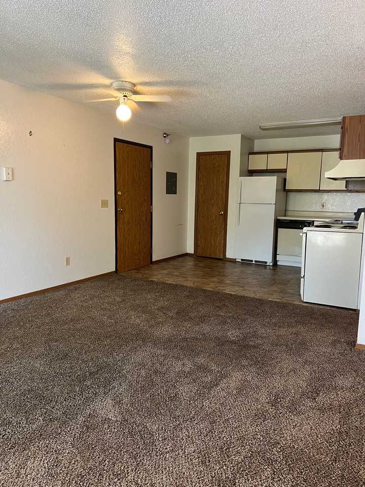 1866 Lee Blvd #17 - Photo 7 of 10