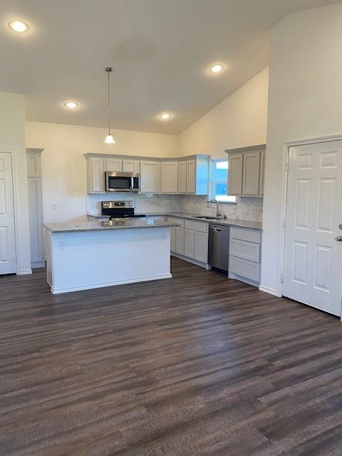 1029 Chesnut Ln #NA - Photo 3 of 14