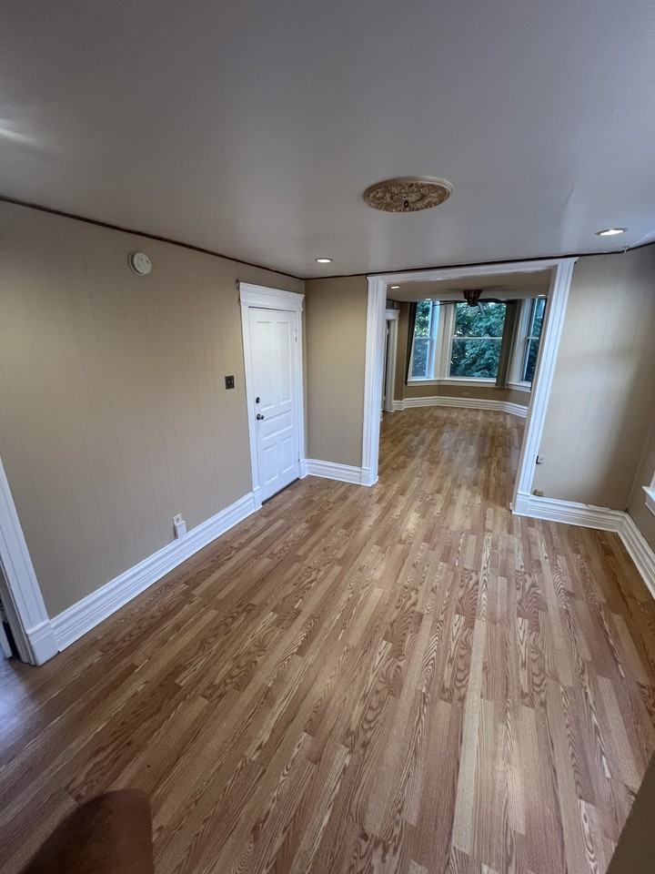2802 S Emerald Ave #2ndFL - Photo 6 of 15