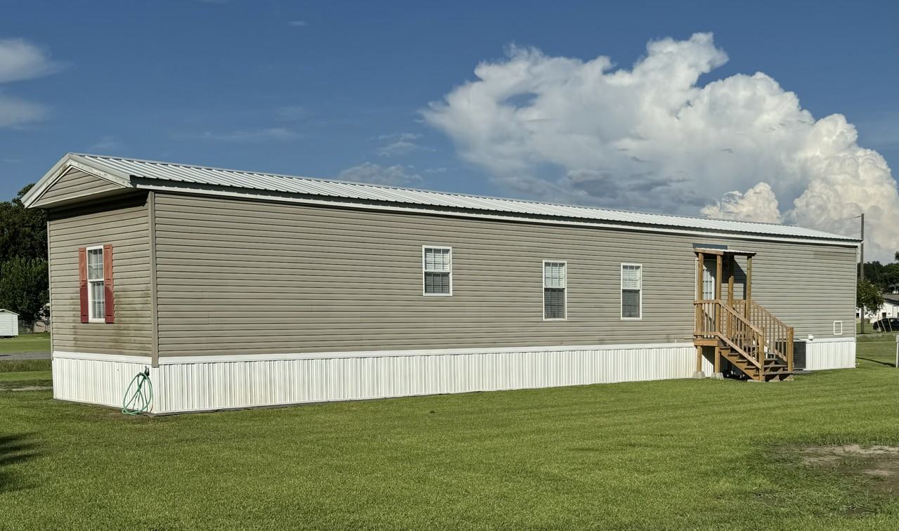 104 Cape Palos St #NA - Photo 2 of 13