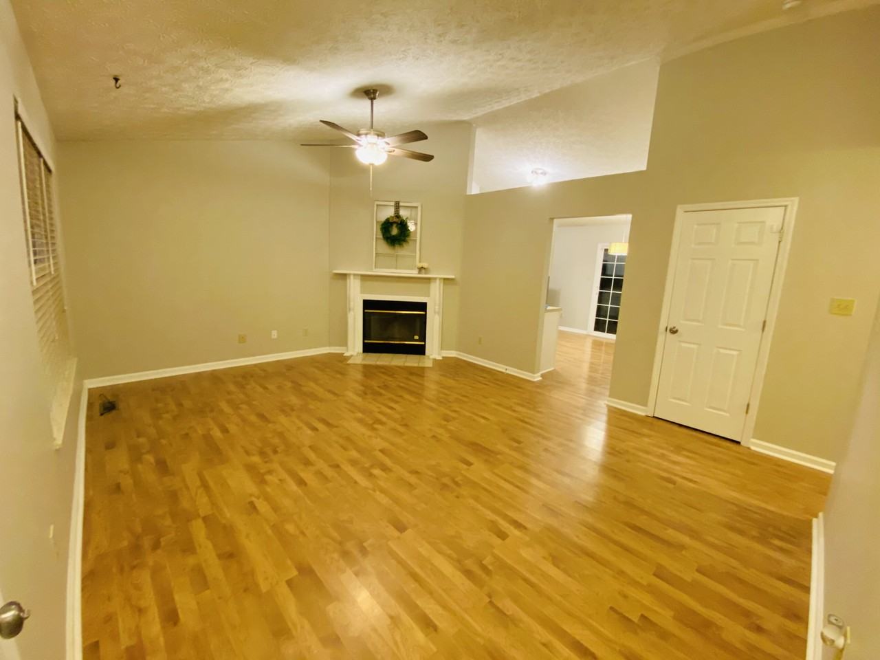 6033 Waterbury Ln #NA - Photo 4 of 13