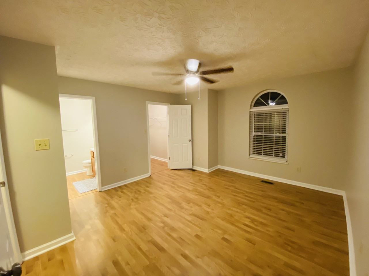 6033 Waterbury Ln #NA - Photo 7 of 13