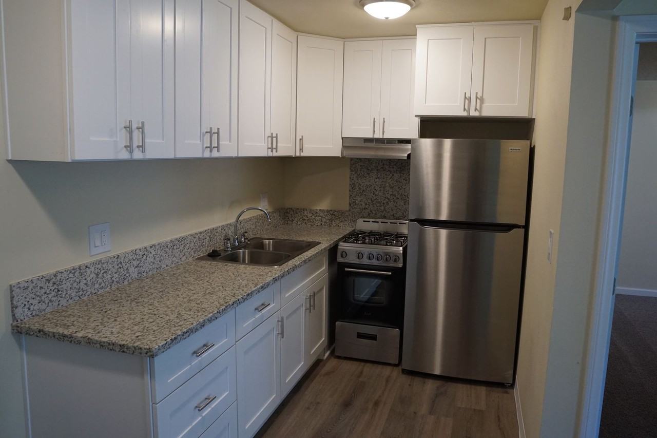 University Village Apartments - Photo 2 of 16