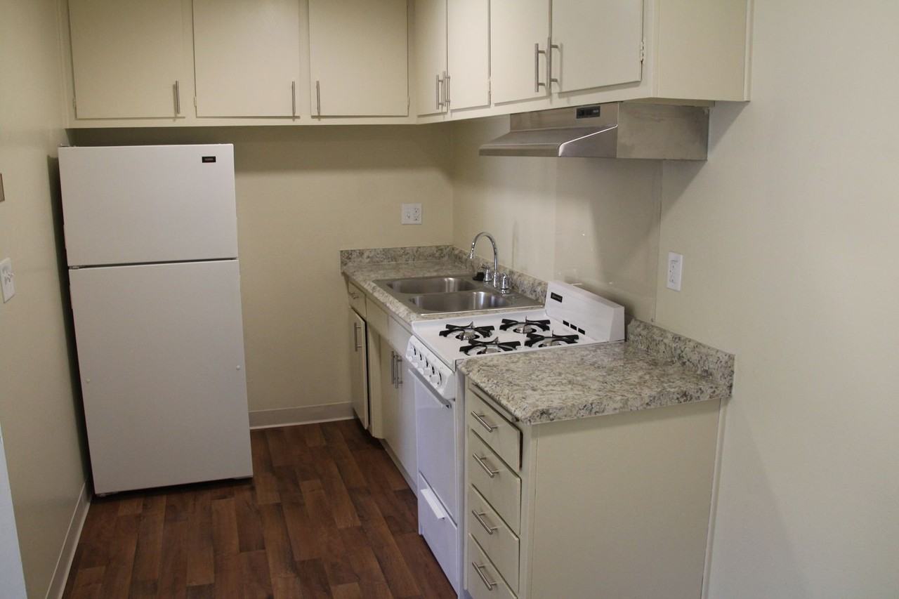 University Village Apartments - Photo 3 of 26