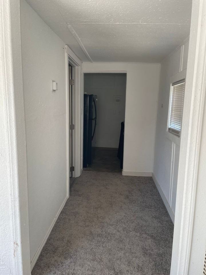 Convenient Living Awaits: Spacious Units Near Essential Amenities and Freeway Access - Photo 3 of 7