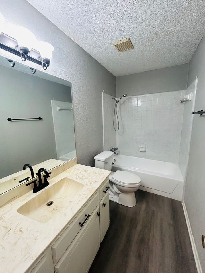 928 Vail Highlands - Photo 3 of 9