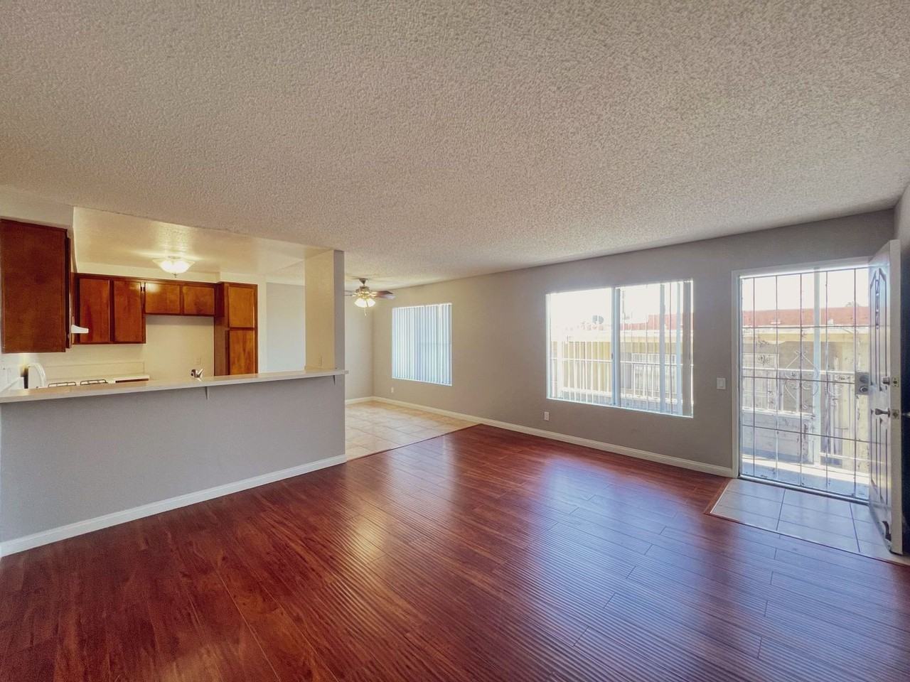 OBISPO - Photo 2 of 20