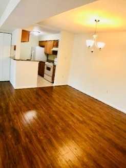 1647 Carriage House Ter #A - Photo 2 of 8