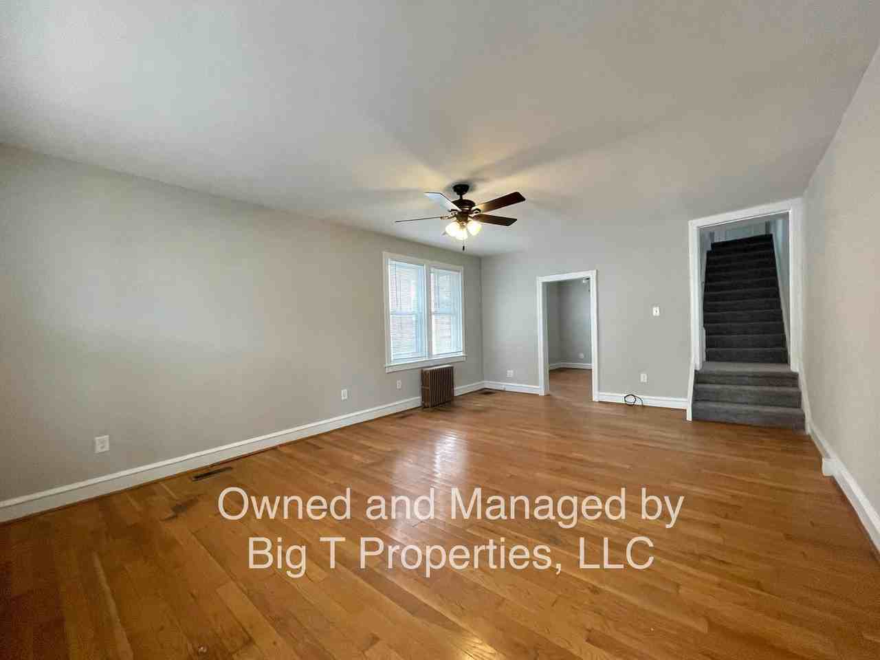 1726 W 6th St - Photo 2 of 14