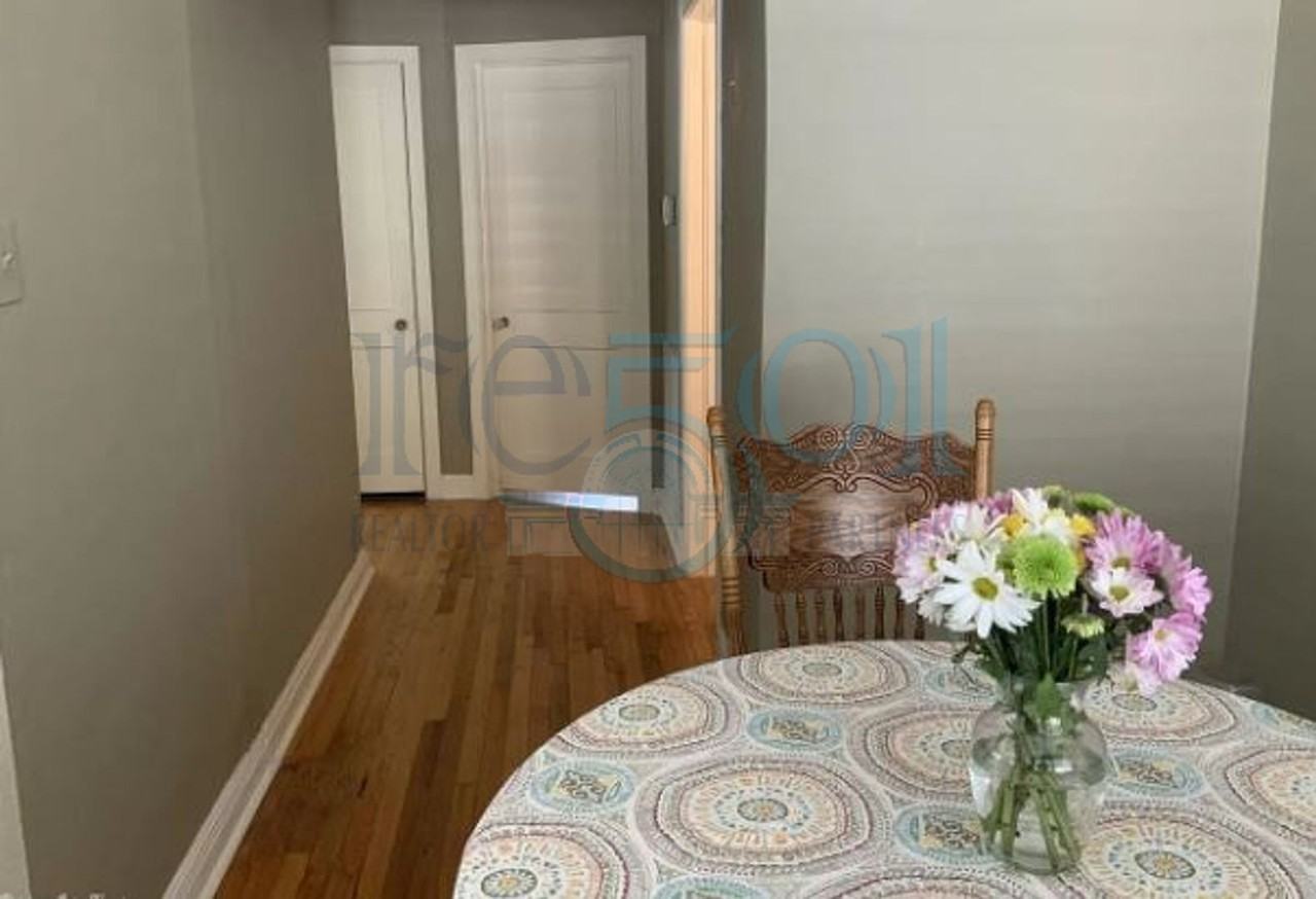 216 S Valentine St - Photo 6 of 24