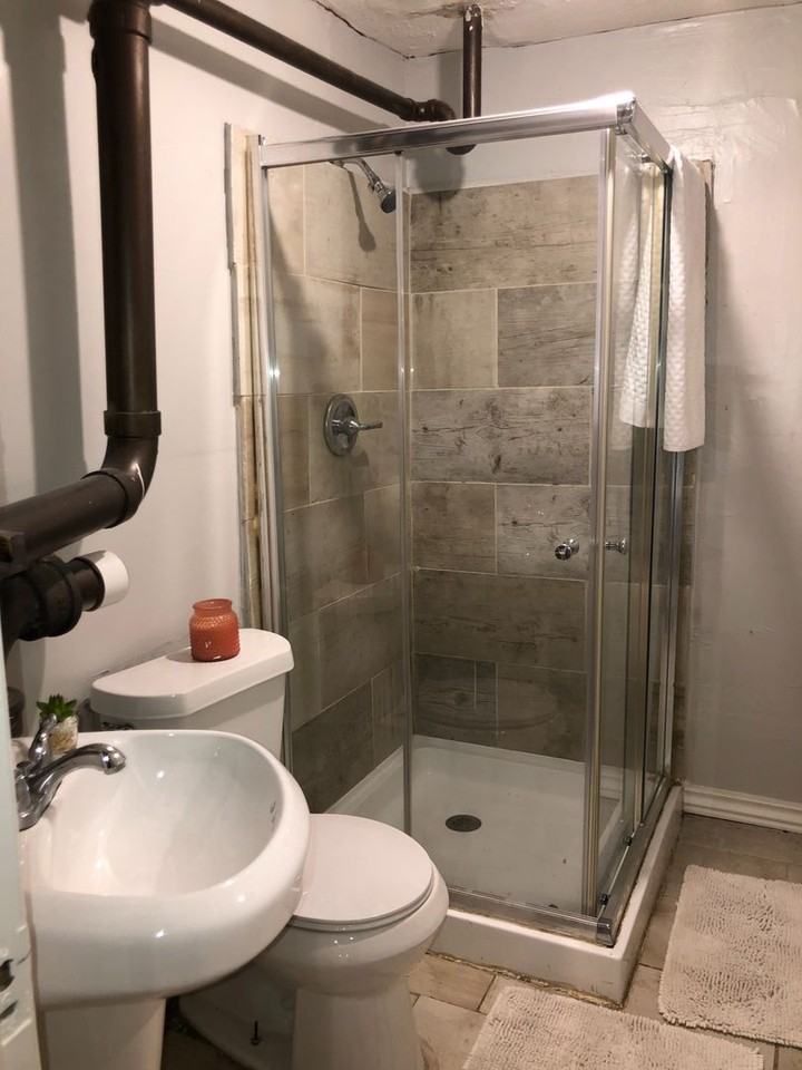 1610 1/2 Nw 11th St #B - Photo 6 of 8