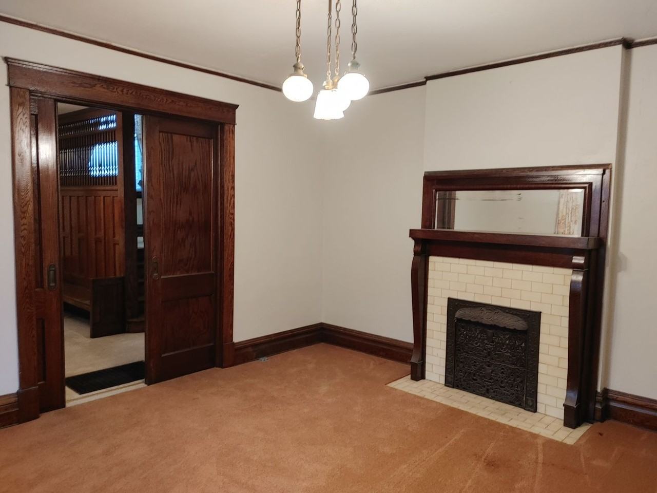 1000 Swann St - Photo 2 of 27