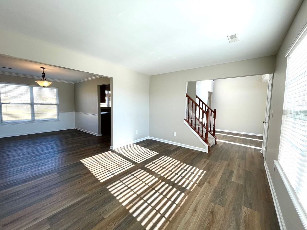 17400 Stallion Way - Photo 5 of 29