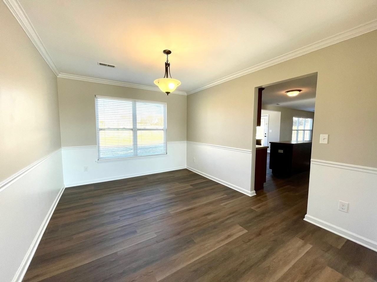 17400 Stallion Way - Photo 7 of 29