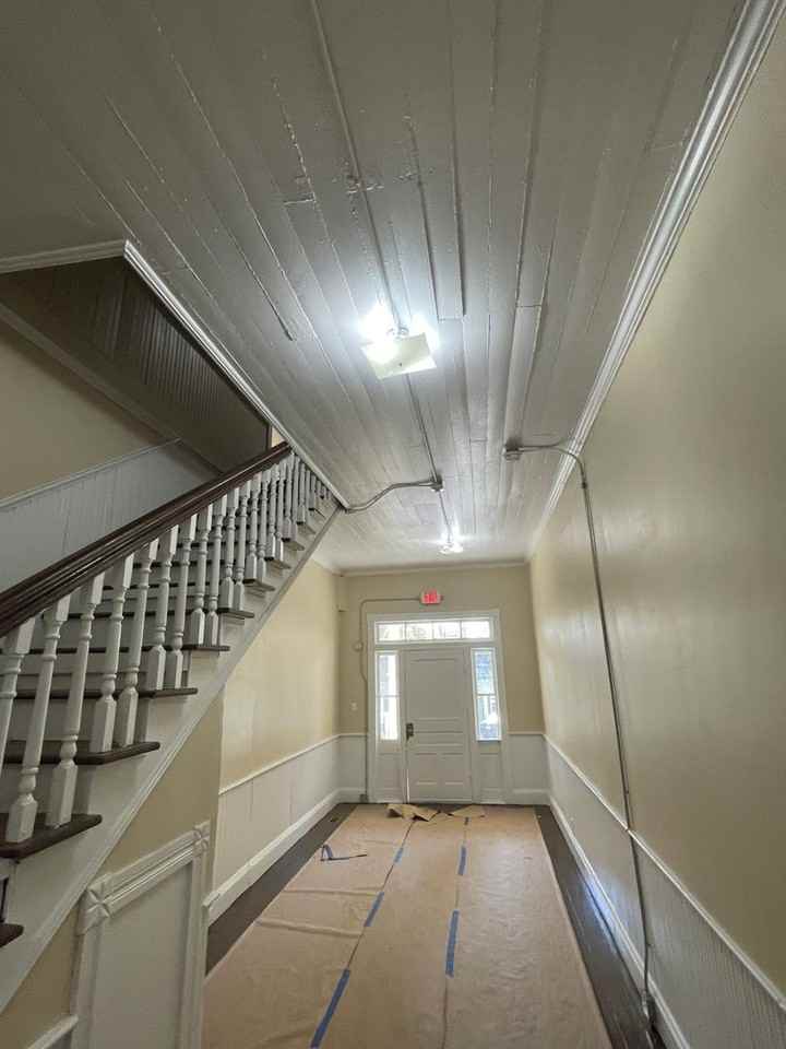 1341 Glover St - Photo 2 of 10