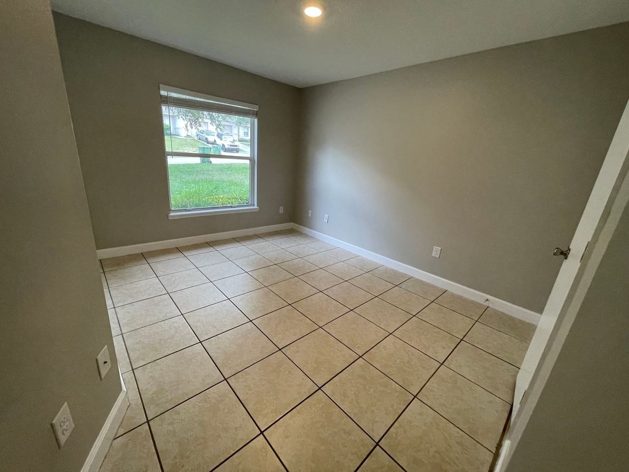 2608 Icabod Ct - Photo 6 of 20