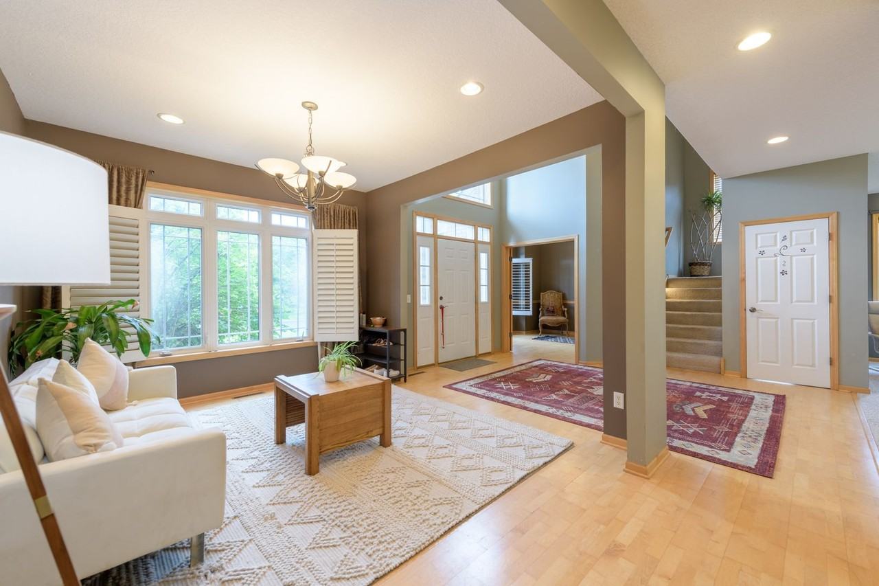 4939 128th St N - Photo 3 of 46