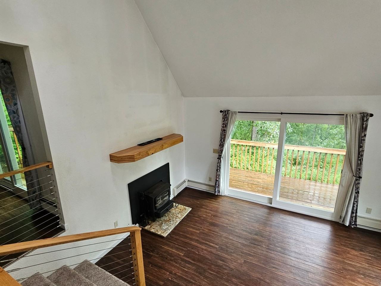 9435 Westlake Dr - Photo 3 of 13