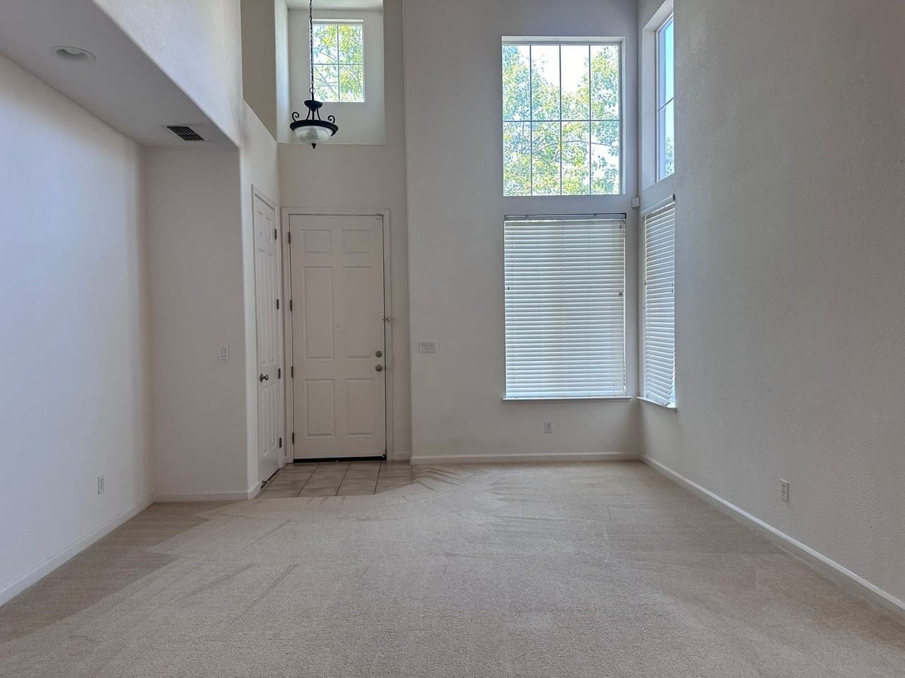 5394 Hartona Way - Photo 7 of 12