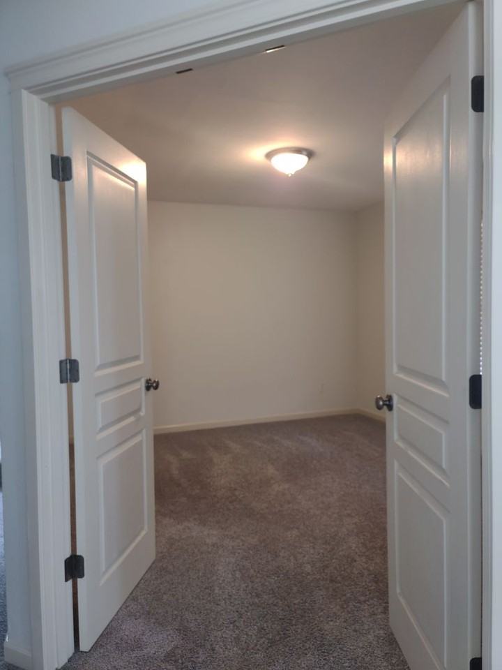 62681 Larkview Rd - Photo 3 of 41