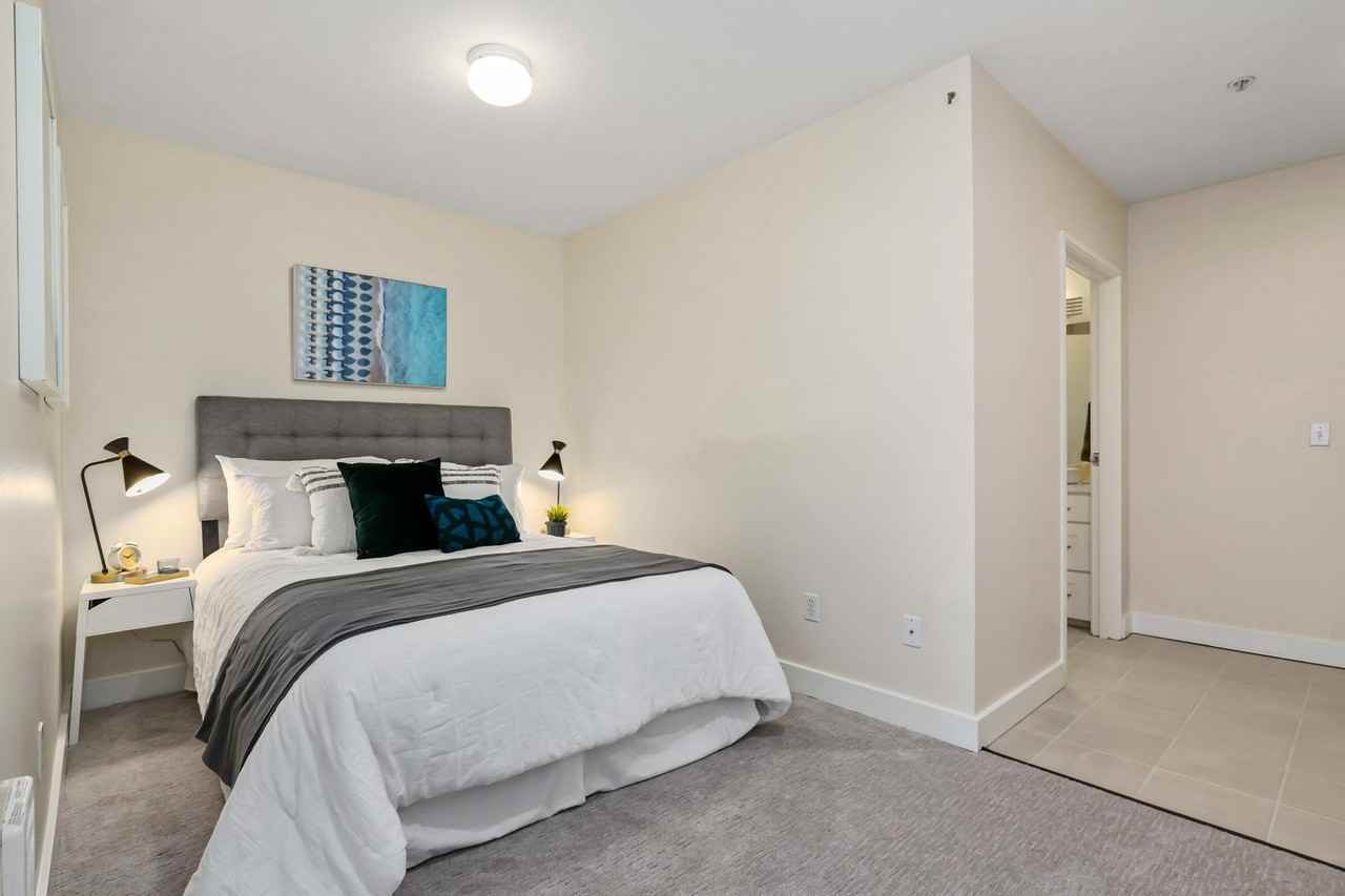 2440 Western Ave - Photo 4 of 21