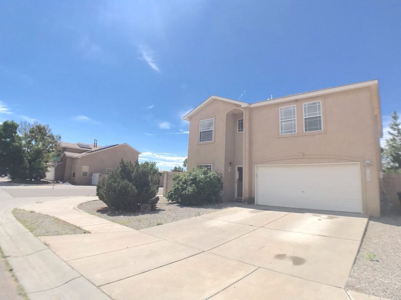 7100 Huerto Ave Nw - Photo 2 of 27