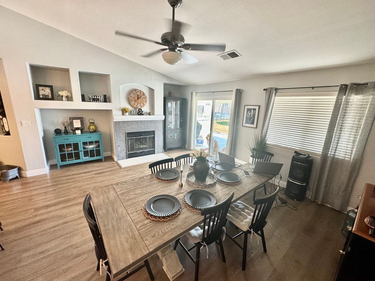 12009 Cedar Bluff Ave - Photo 2 of 25