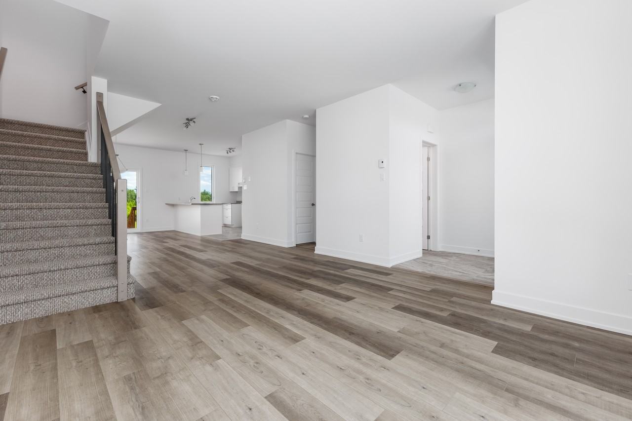 384 Rue des Becs-Scie - Photo 5 of 32