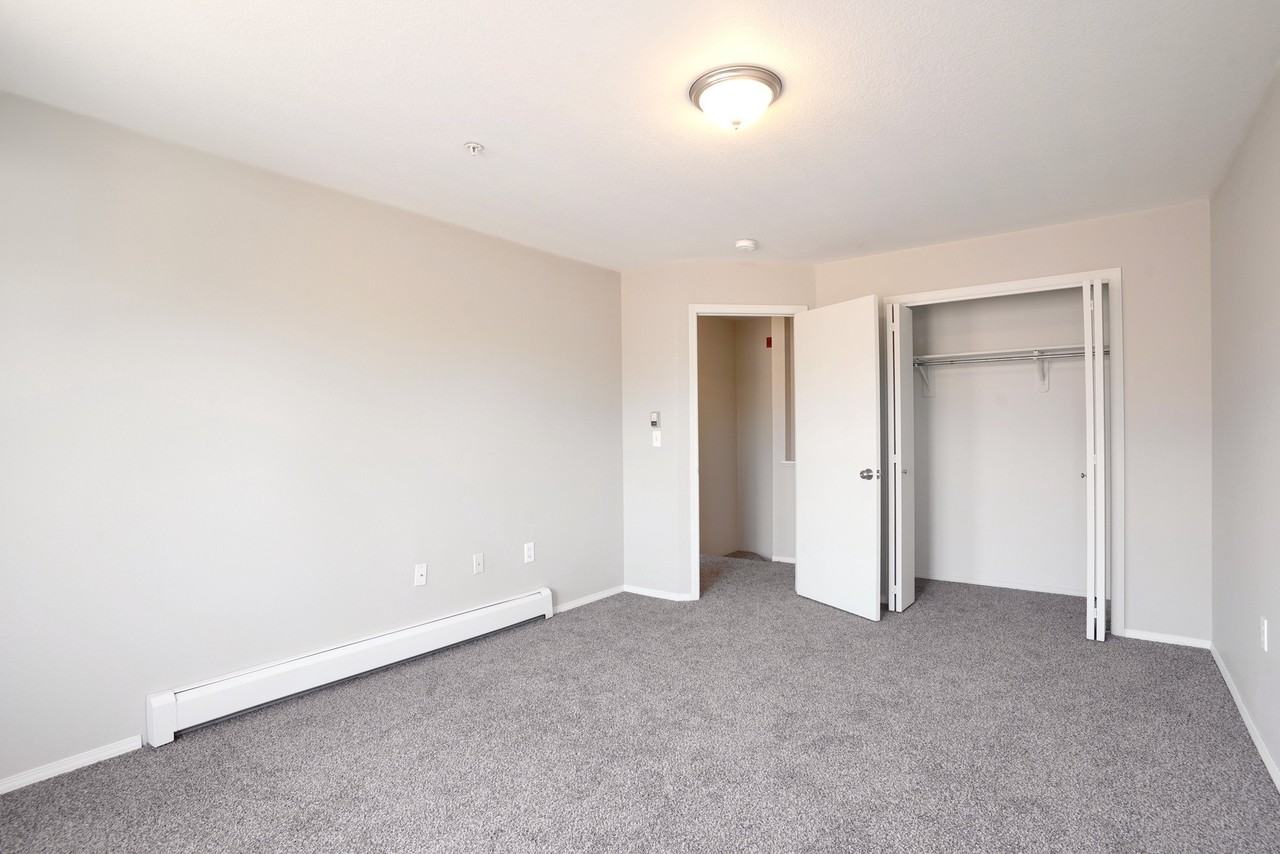 Montview Meadows - Photo 7 of 40