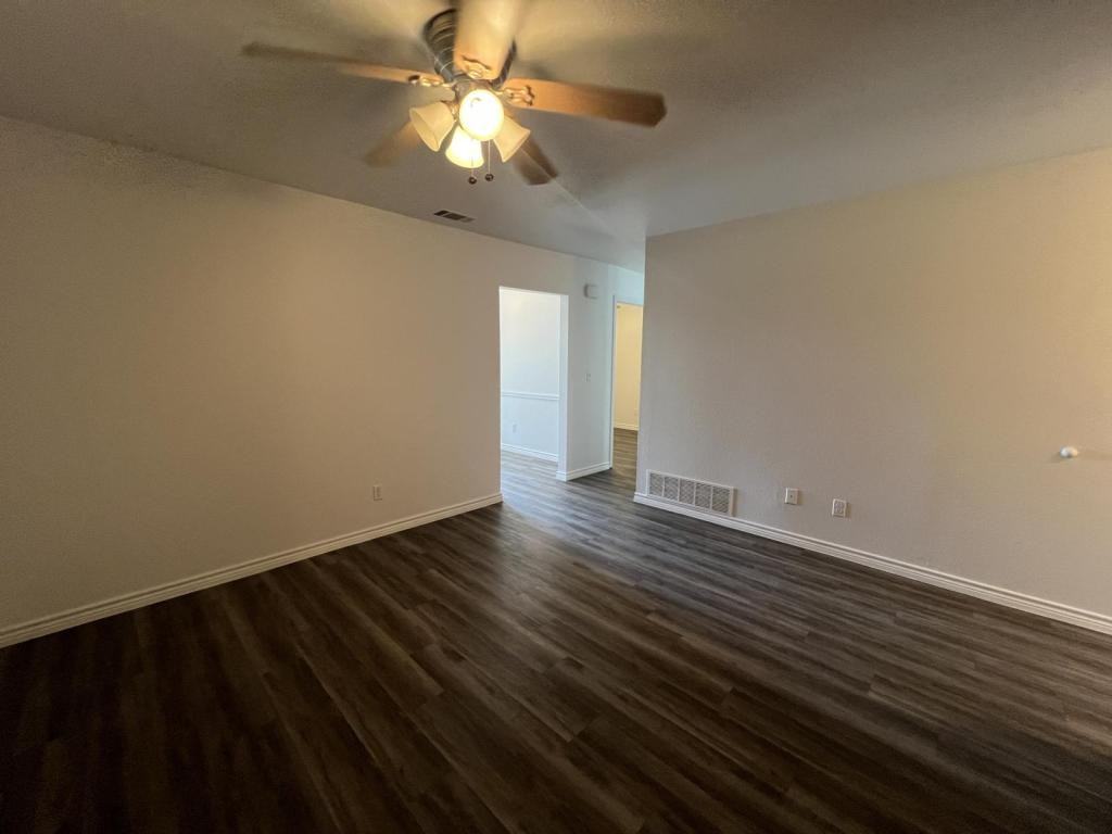 205 Jason Dr Apt A - Photo 4 of 20
