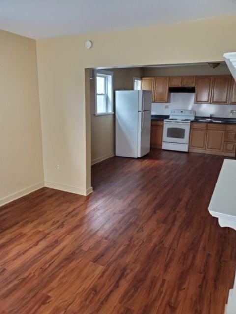 432 S Franklin St - Photo 2 of 15