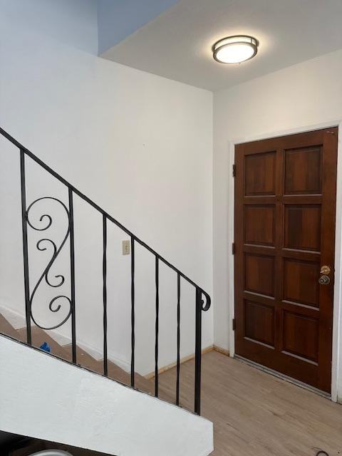 359 E Iowa Ave - Photo 2 of 7