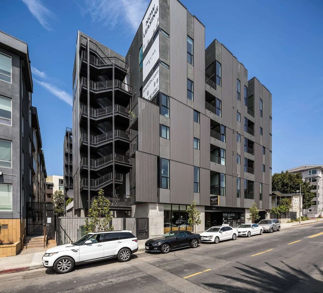 Line Lofts - Photo 3 of 50