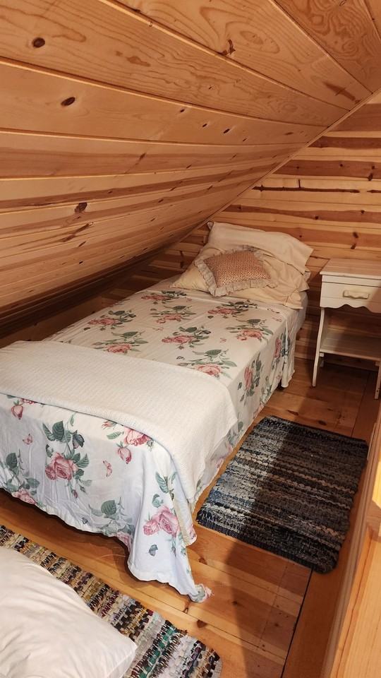 22814 Golf Club Dr - Photo 2 of 8