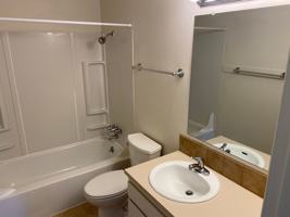 featured image of 2120 Nw Tyler Ave