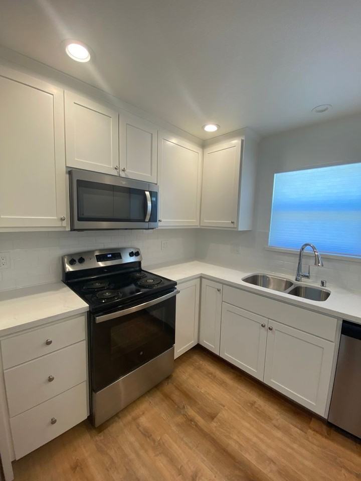 510 E D St - Photo 3 of 20