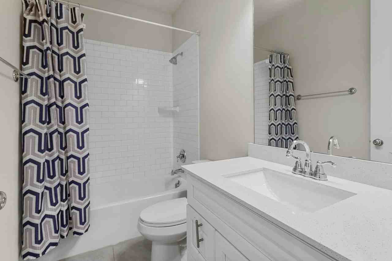 8161 Snowmass Dr - Photo 6 of 23