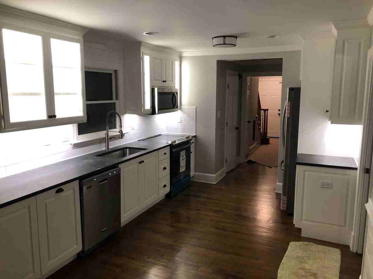 3718 Cary Street Rd - Photo 3 of 9