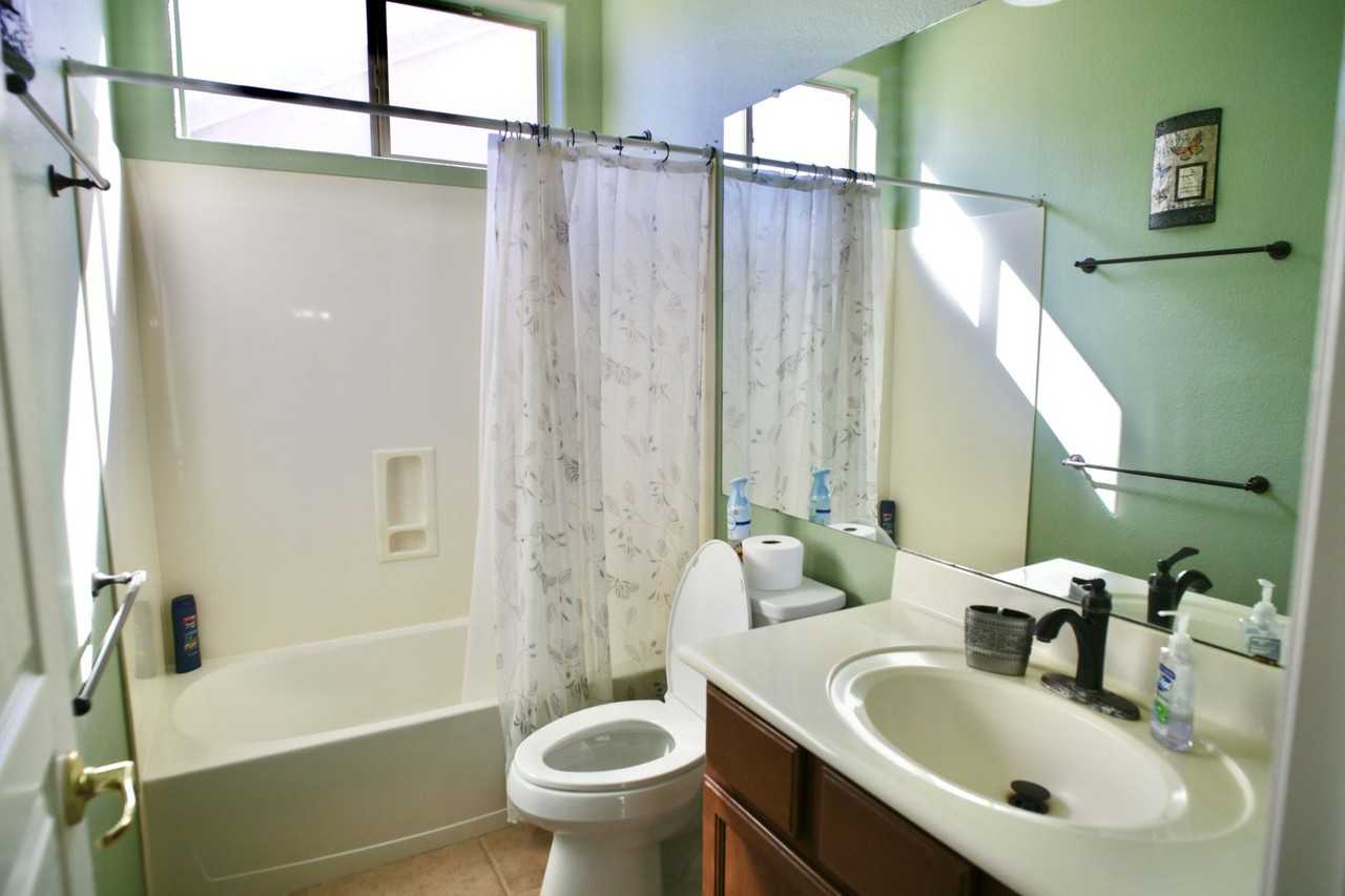 4683 S Oleander Dr - Photo 7 of 36