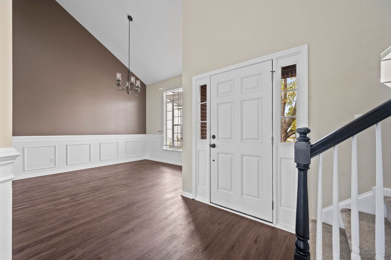 5025 Weatherstone Rd - Photo 3 of 30