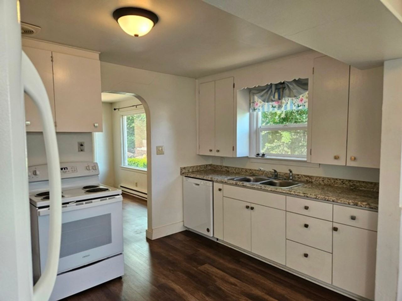 3520 Winola Ave S - Photo 3 of 16