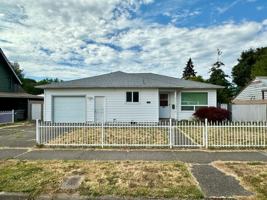 featured image of 1615 1st Ave Se
